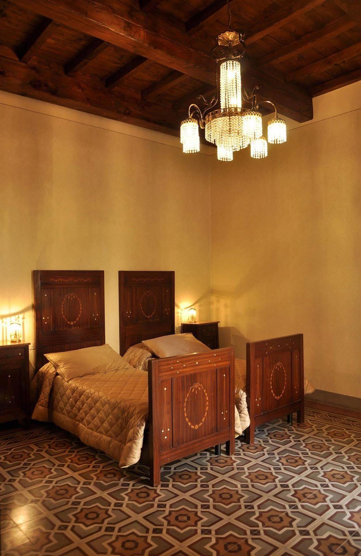 Locanda San Marco Residenza Caluri Пистоя Екстериор снимка