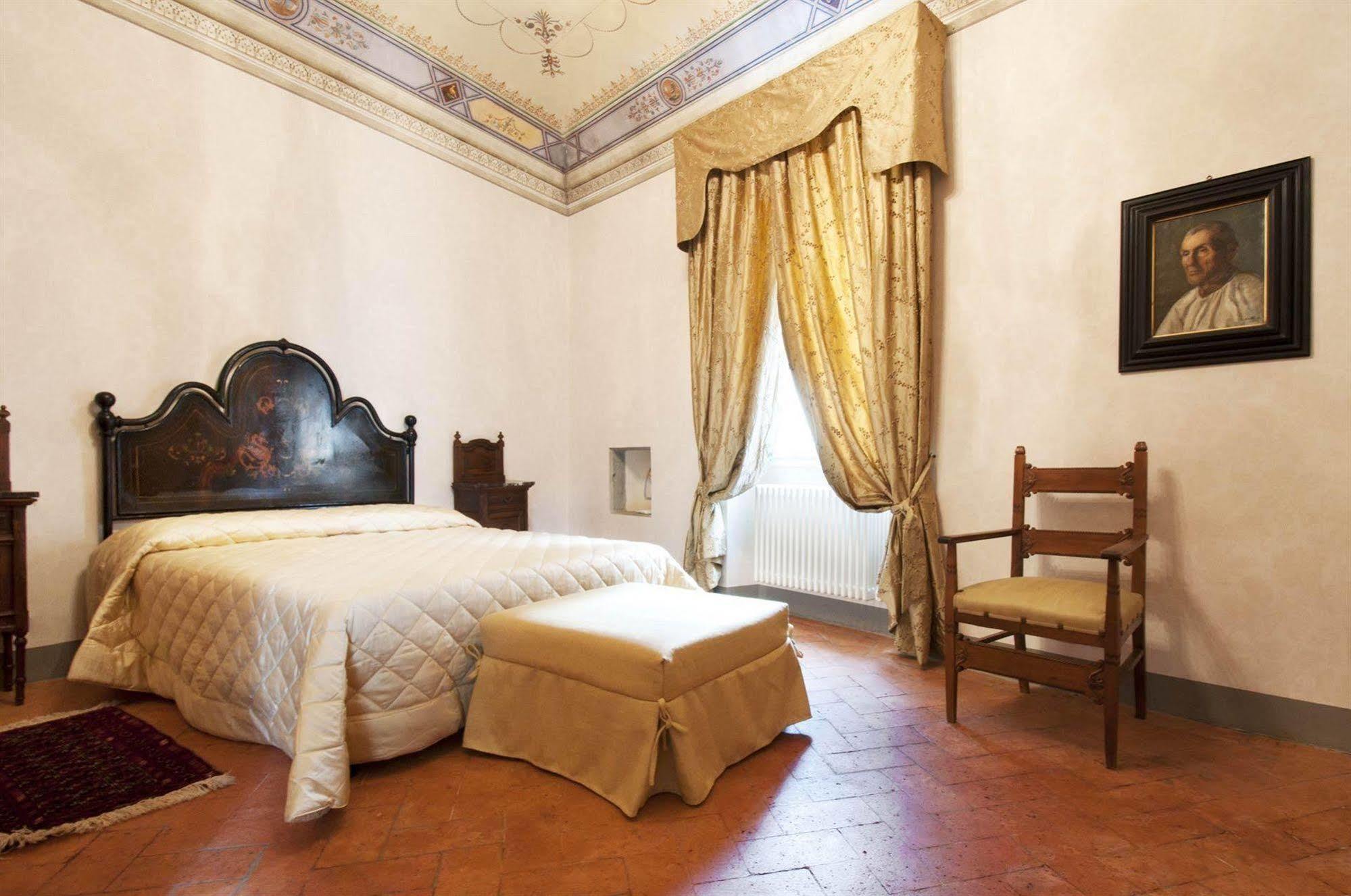 Locanda San Marco Residenza Caluri Пистоя Екстериор снимка
