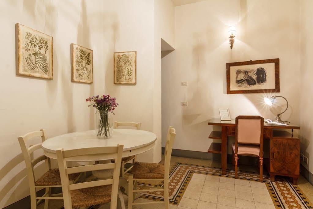 Locanda San Marco Residenza Caluri Пистоя Екстериор снимка